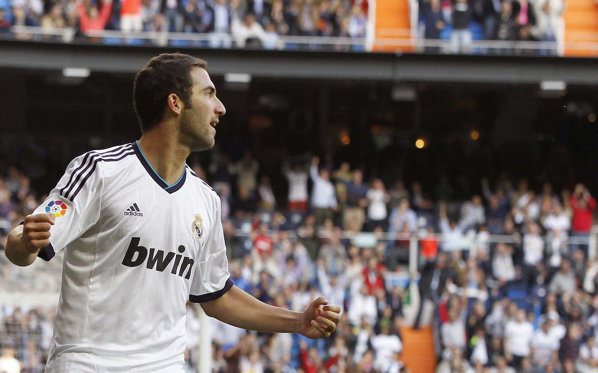 500彩票网官方走势图|詹姆斯率队逆转取胜，湖人锁定季后赛席位