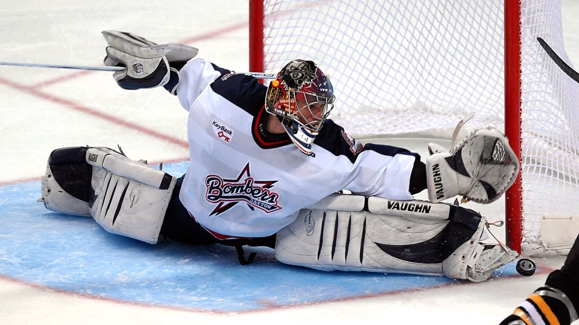 中国花样游泳队巴黎奥运备战进入冲刺阶段,新编排惊艳国际赛场